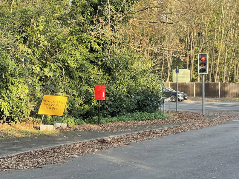 Abandoned road sign